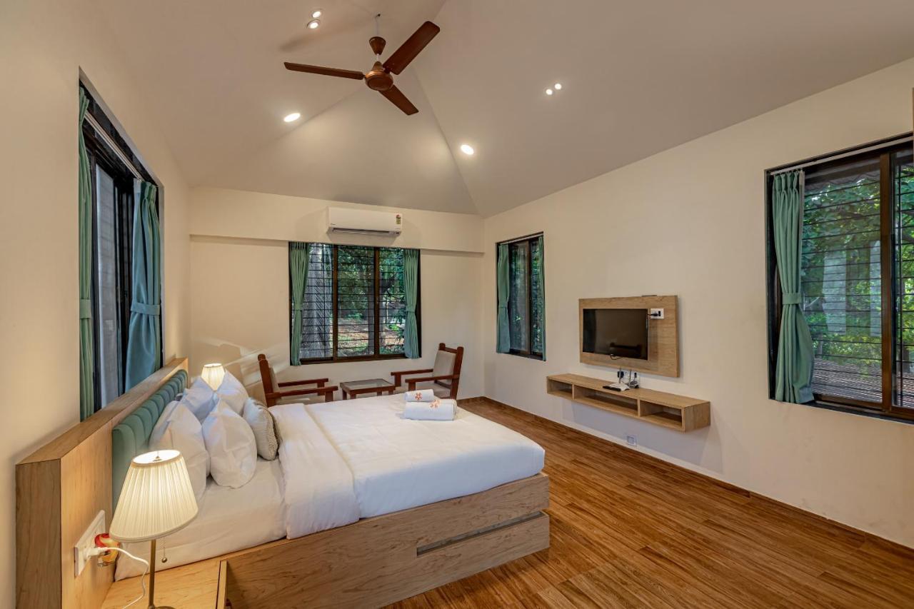 Saffronstays Riverfront Manor, 5-Bdr Pool Villa By Pej River Karjat Exterior foto